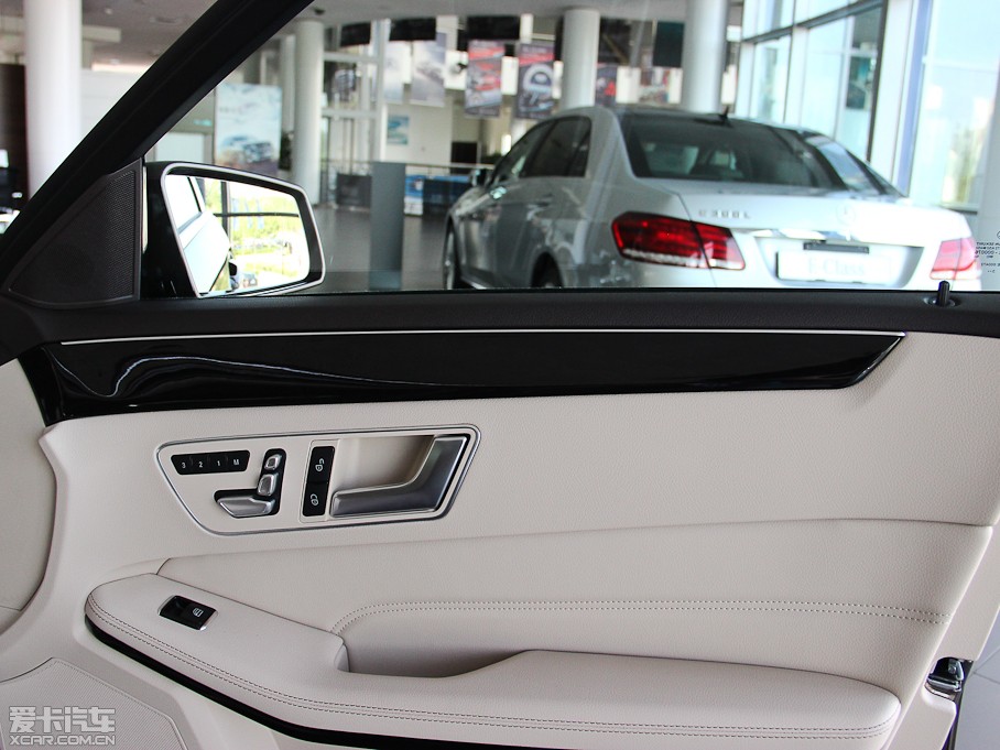 2014YE Ŀ E 260L \Ӱ