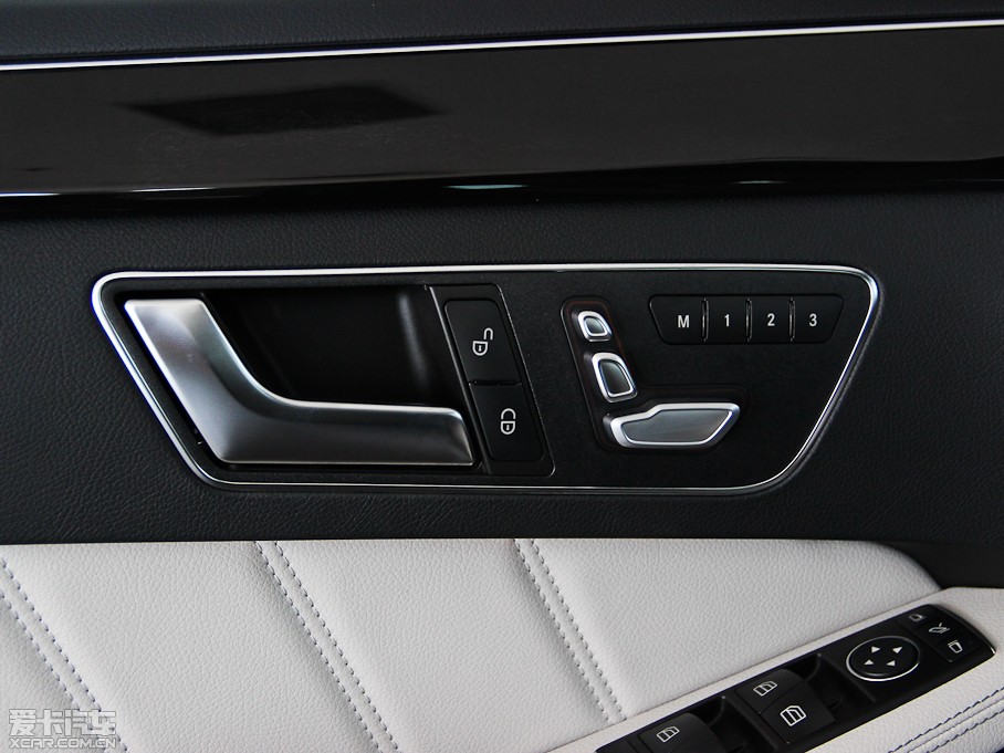 2014YE Ŀ E 260L A\Ӱ