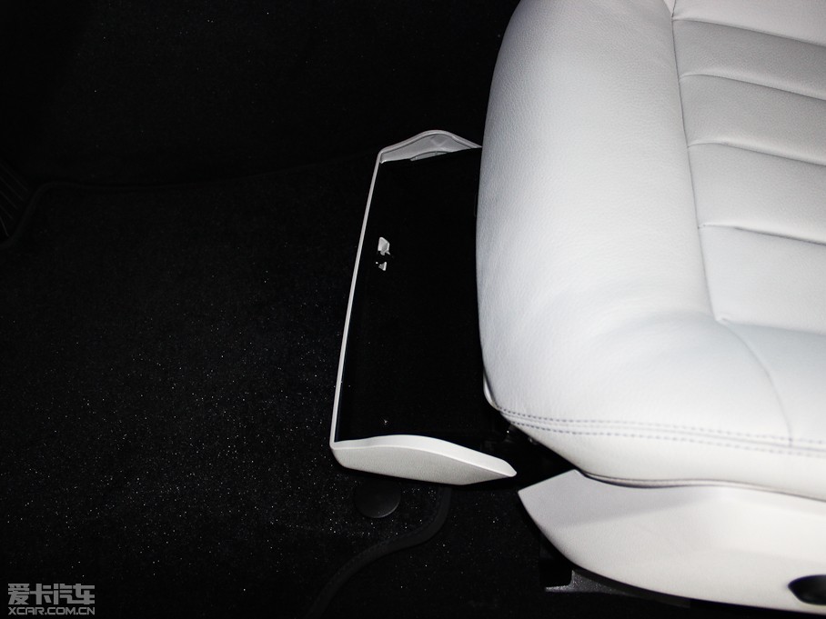 2014YE(j) Ŀ E 260L A\(yn)(dng)