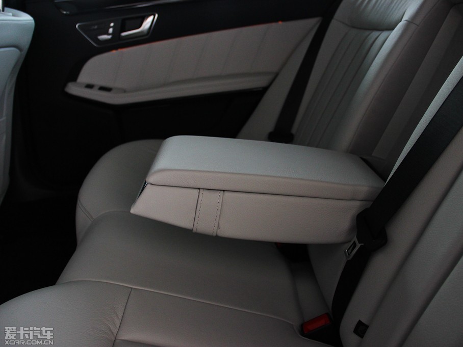 2014YE Ŀ E 260L A\Ӱ