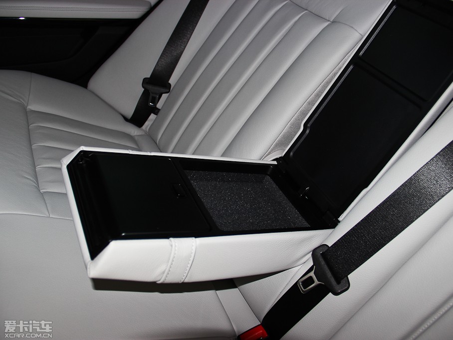 2014YE Ŀ E 260L A\Ӱ