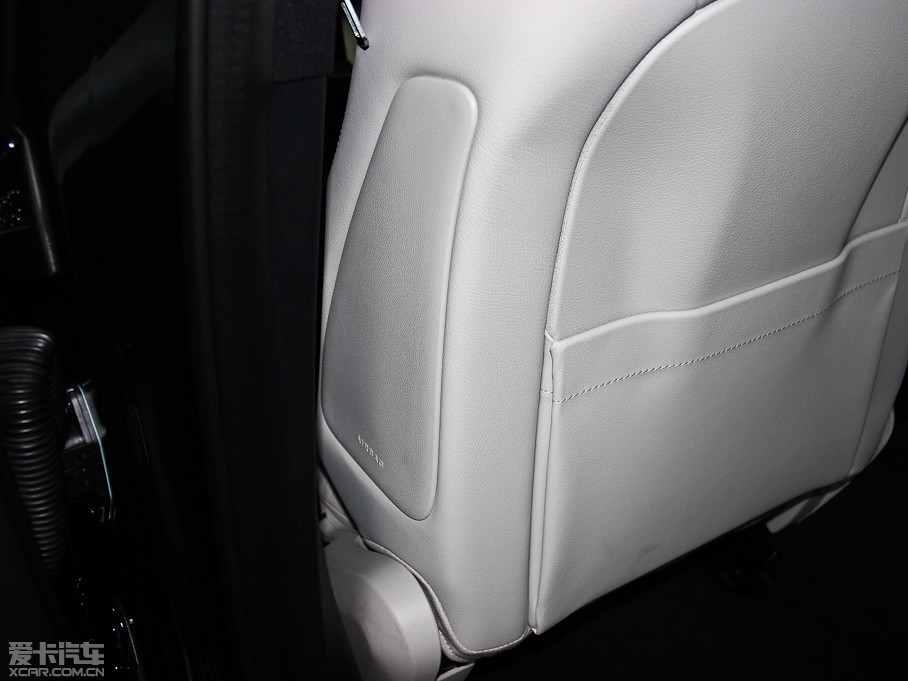 2014YE Ŀ E 260L A\Ӱ