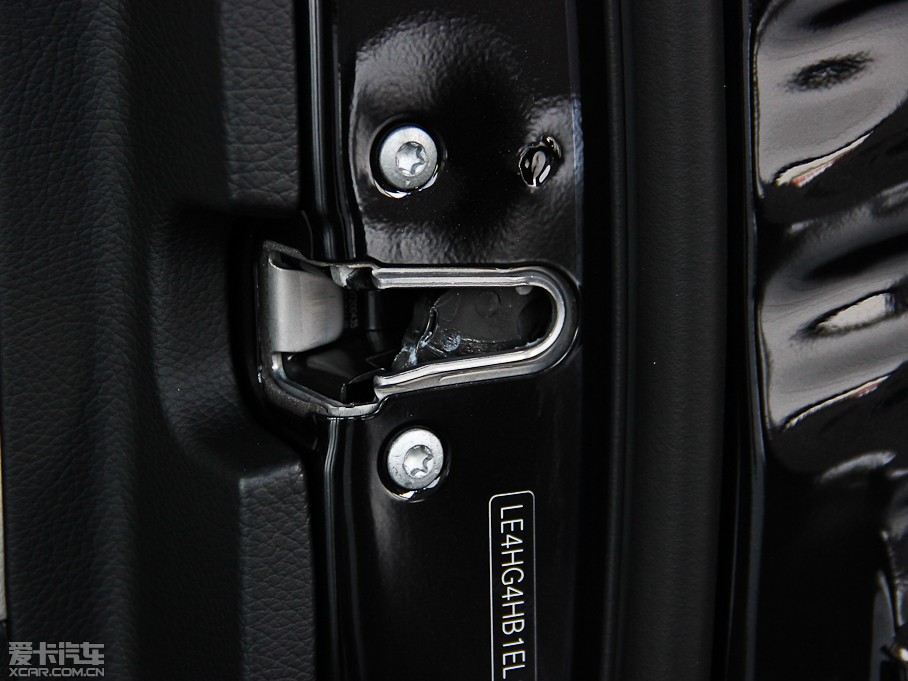 2014YE Ŀ E 260L A\Ӱ