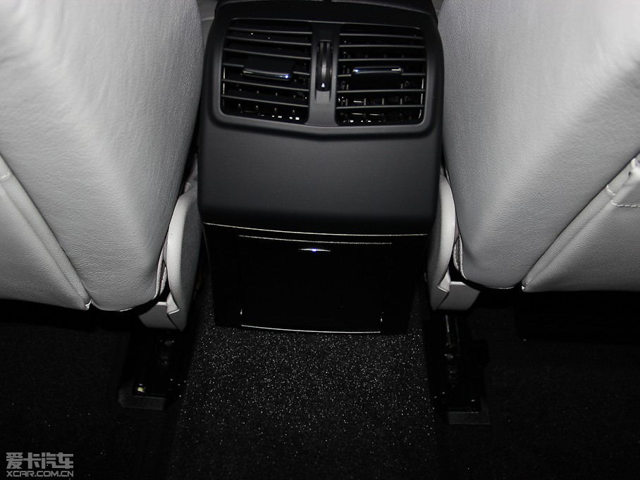 2014YE Ŀ E 260L A\Ӱ