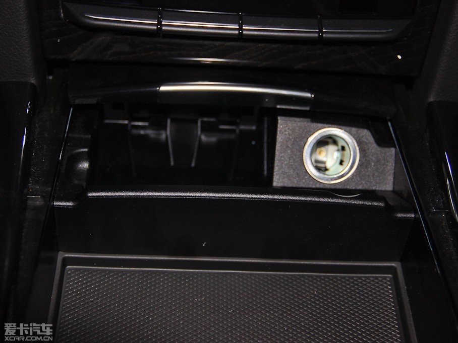 2014YE Ŀ E 260L A\Ӱ