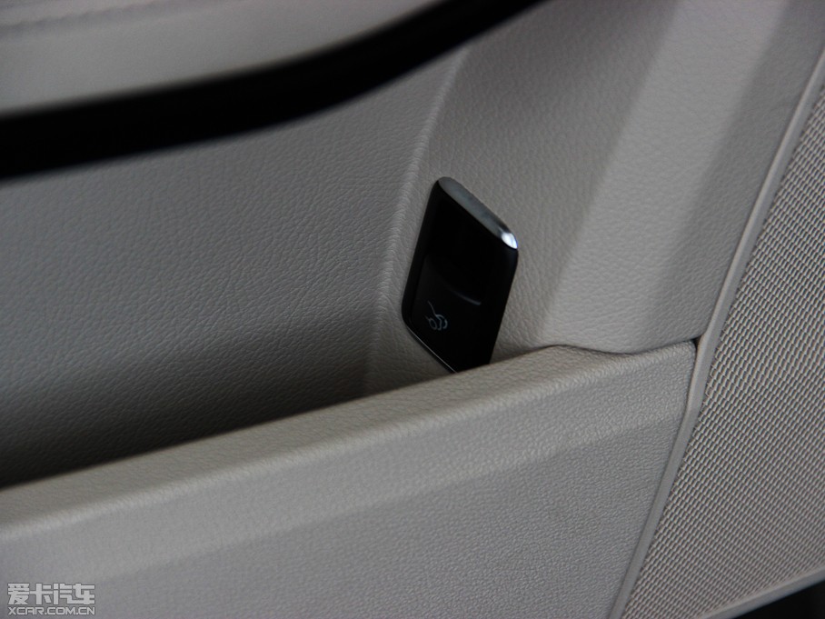 2014YE Ŀ E 300L \Ӱ