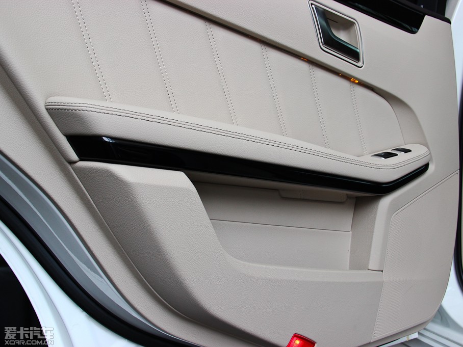 2014YE Ŀ E 300L \Ӱ