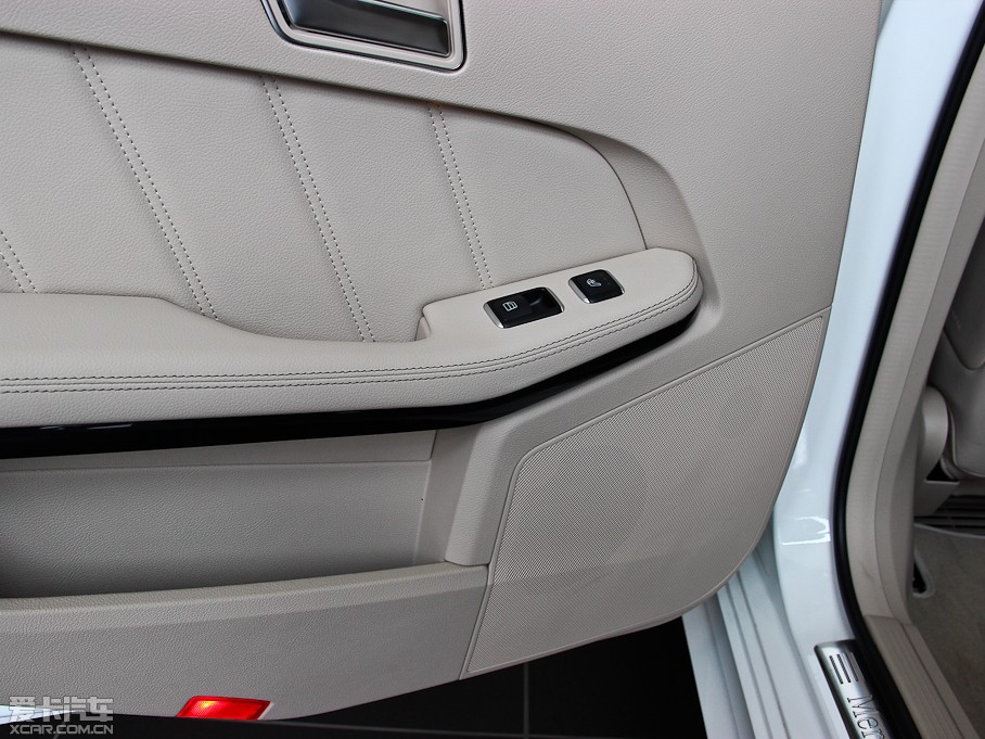 2014YE Ŀ E 300L \Ӱ