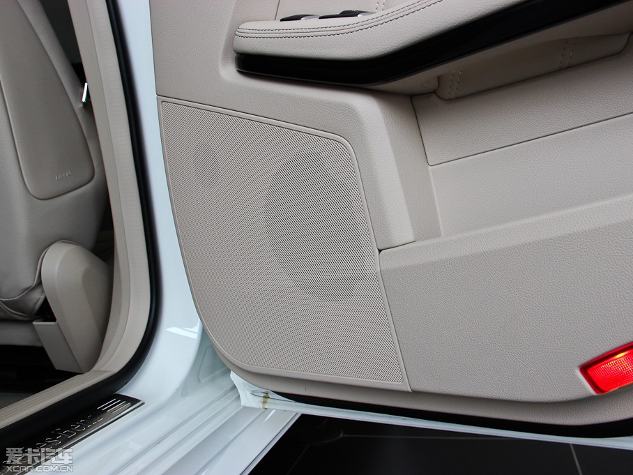 2014YE Ŀ E 300L \Ӱ