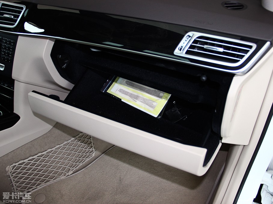 2014YE Ŀ E 300L \Ӱ