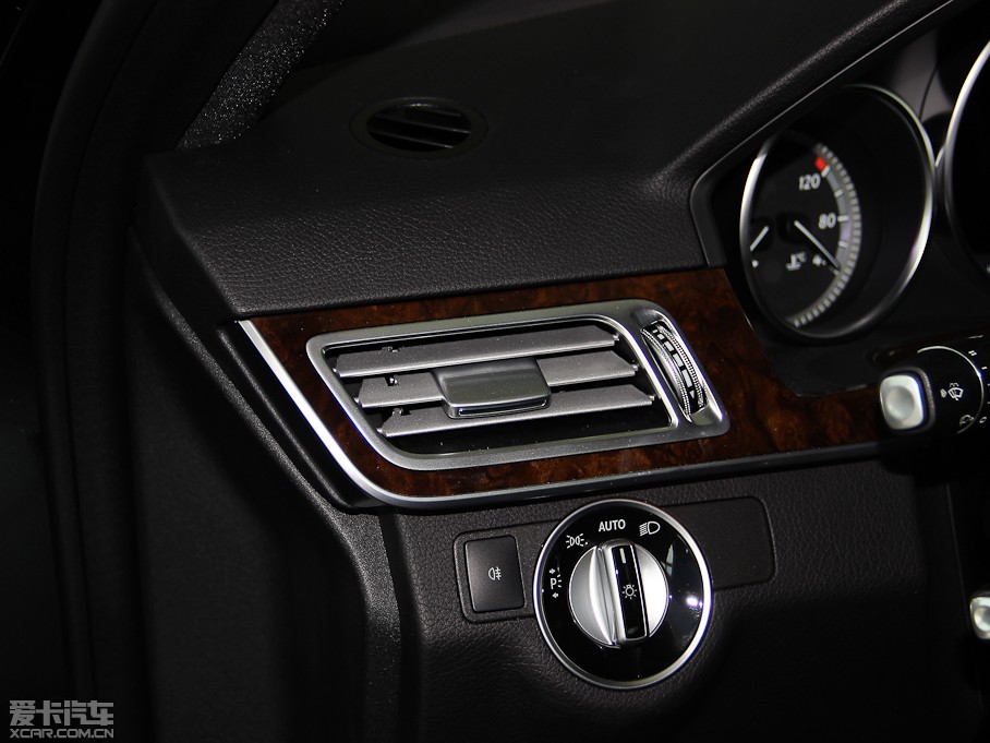 2014YE Ŀ E 260L A