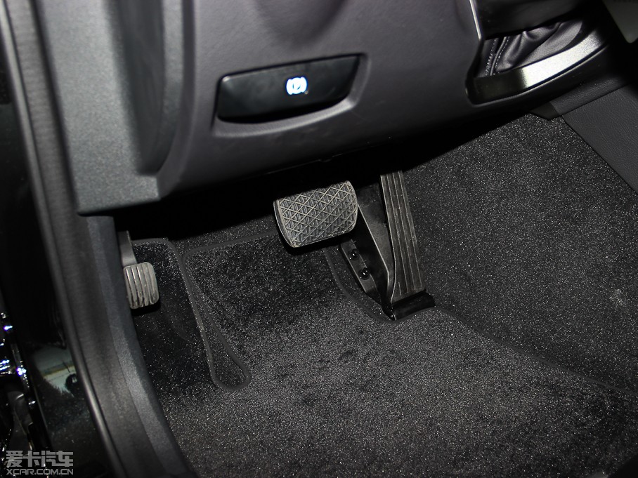 2014YE Ŀ E 260L A