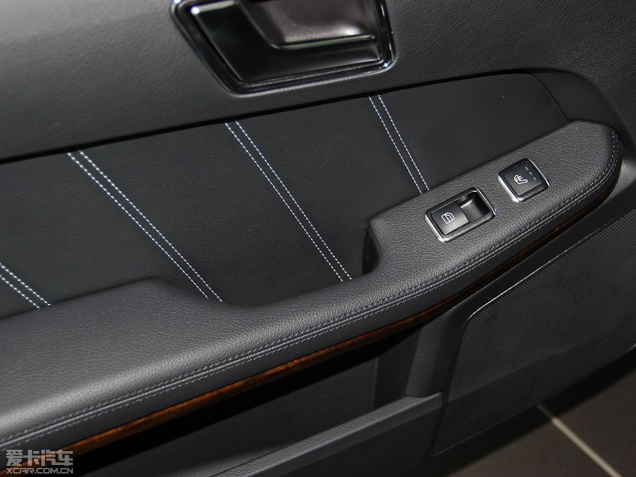 2014YE Ŀ E 260L A