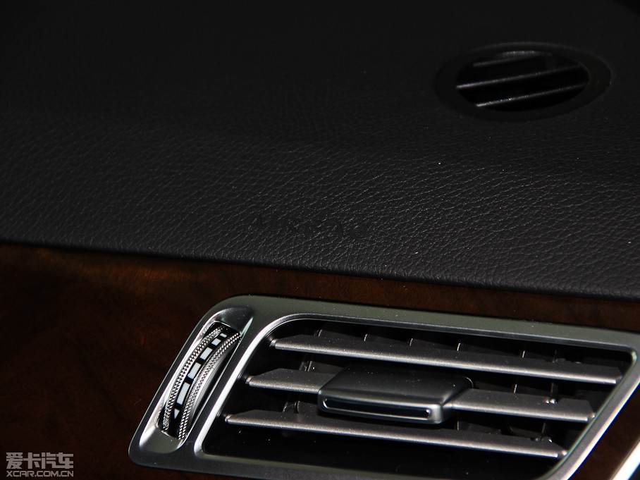 2014YE(j) Ŀ E 260L A