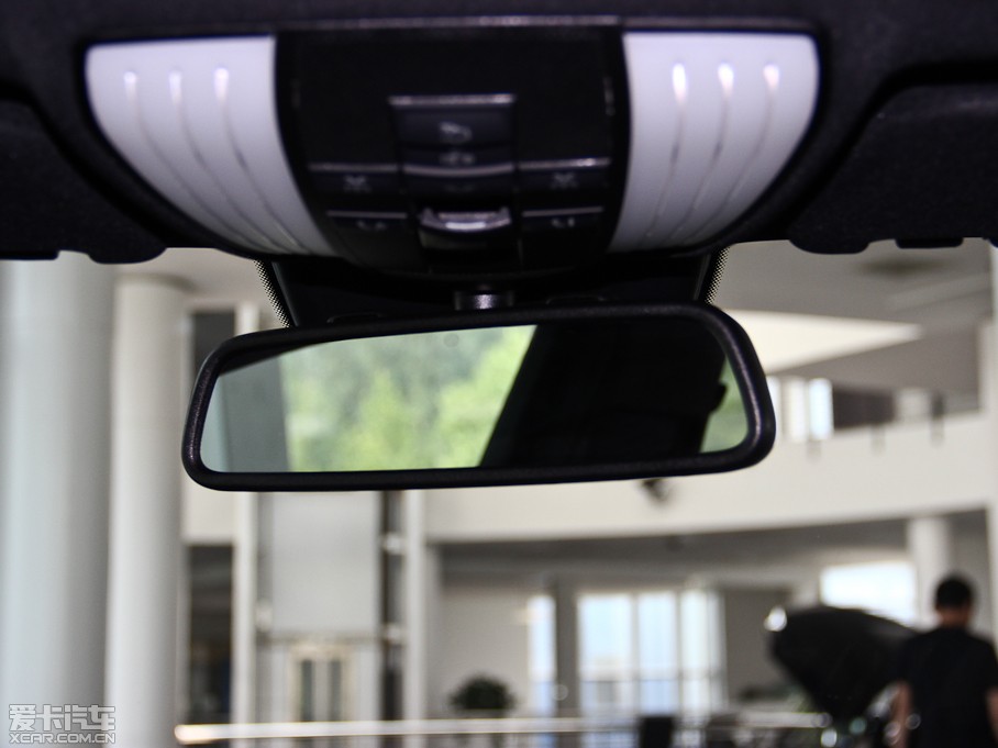 2014YE(j) Ŀ E 260L A