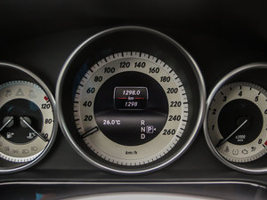 2014E 300L \Ӱ п؅^