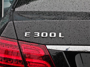 2014E 300L A\Ӱ ^