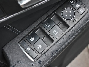 2014E 300L A\Ӱ п؅^(q)