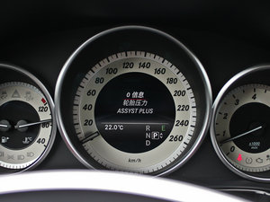 2014E 300L A\Ӱ п؅^(q)