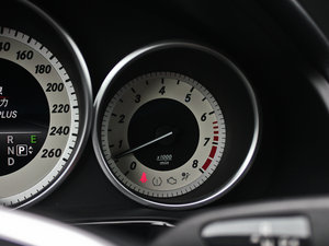 2014E 300L A\Ӱ п؅^(q)