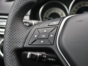 2014E 300L A\Ӱ п؅^