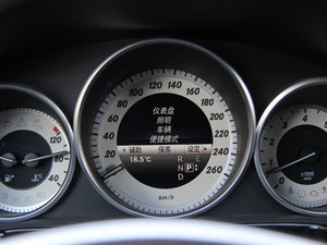 2014E 300L A\Ӱ п؅^