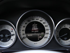 2014E 300L A\Ӱ п؅^