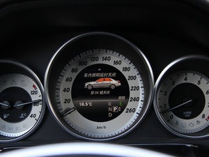 2014E 300L A\Ӱ п؅^