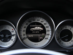 2014E 300L A\Ӱ п؅^