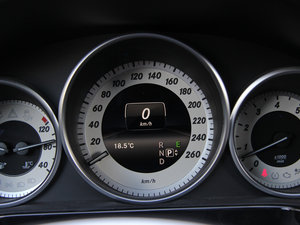 2014E 300L A\Ӱ п؅^