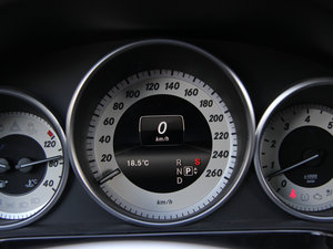 2014E 300L A\Ӱ п؅^