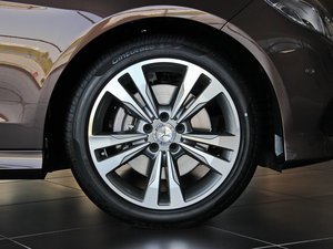 2014Ŀ E 260L \Ӱ ݆Ȧ