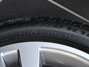 2014Ŀ E 260L \Ӱ ݆̥ߴ