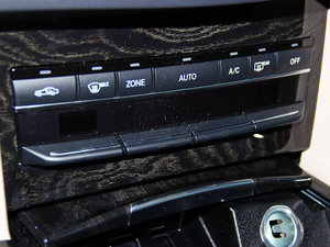 2014Ŀ E 260L \Ӱ п؅^