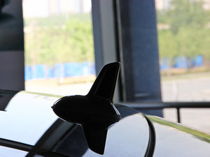 2014Ŀ E 260L A\Ӱ ^