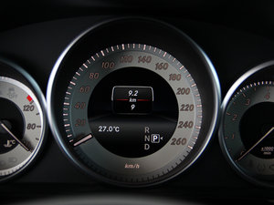 2014Ŀ E 260L A\(yn)Ӱ п؅^(q)