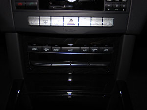 2014Ŀ E 260L A\(yn)Ӱ п؅^(q)