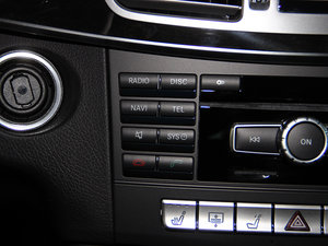 2014Ŀ E 260L A\Ӱ п؅^