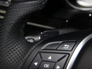 2014Ŀ E 260L A\Ӱ п؅^