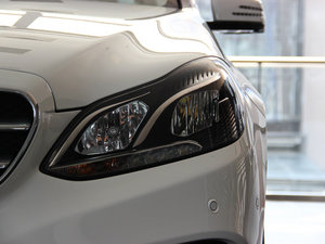 2014Ŀ E 300L \Ӱ ^