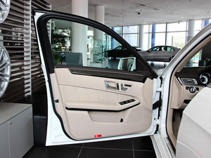 2014Ŀ E 300L \Ӱ g