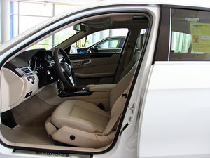 2014Ŀ E 300L \Ӱ g