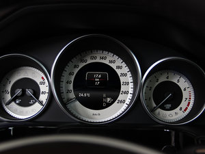 2014Ŀ E 300L \Ӱ п؅^