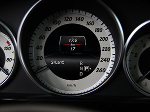 2014Ŀ E 300L \Ӱ п؅^