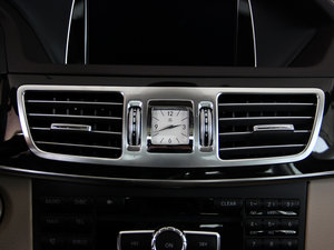 2014Ŀ E 300L \Ӱ п؅^(q)