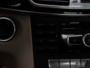 2014Ŀ E 300L \Ӱ п؅^(q)