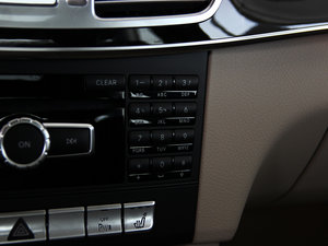 2014Ŀ E 300L \Ӱ п؅^(q)