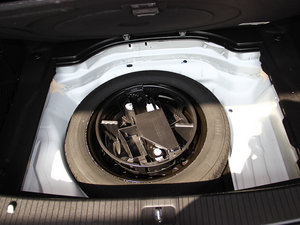 2014Ŀ E 300L \(yn)(dng) 