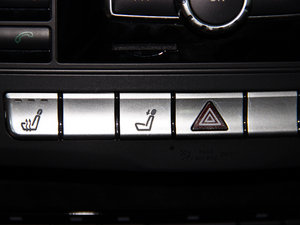 2014Ŀ E 300L \Ӱ п؅^(q)