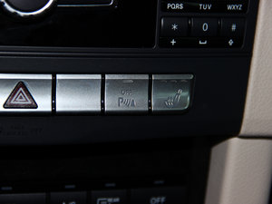 2014Ŀ E 300L \Ӱ п؅^(q)